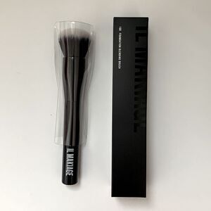 New Foundation Blending Brush